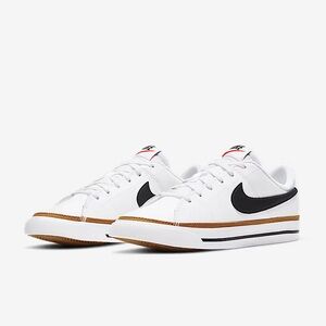 Nike Court Legacy